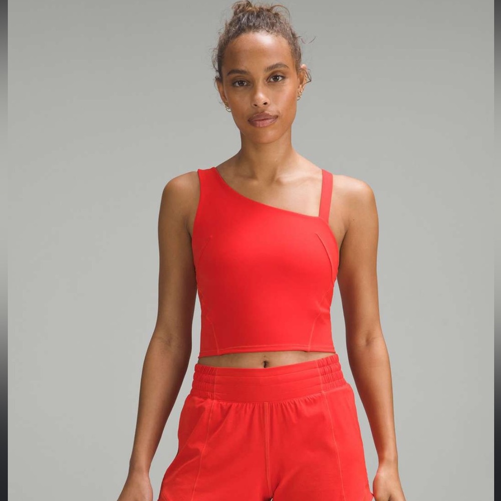 LULULEMON EVERLUX ASSYMETRICAL TANK